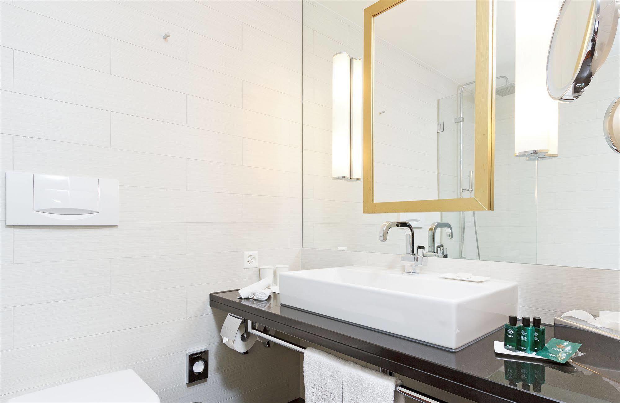 Post Hotel Weggis Zewnętrze zdjęcie